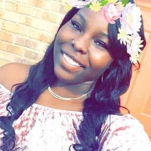 Meet your Posher, Annette